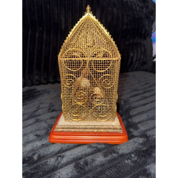 Vintage Nativity Scene Metal & Resin Display Gold Wire Frame & Wood -Great Cond! - Picture 8 of 10